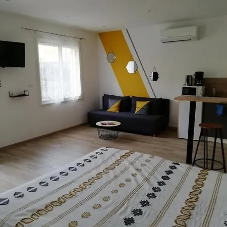 Oasis Romantique - Sauna Apartment